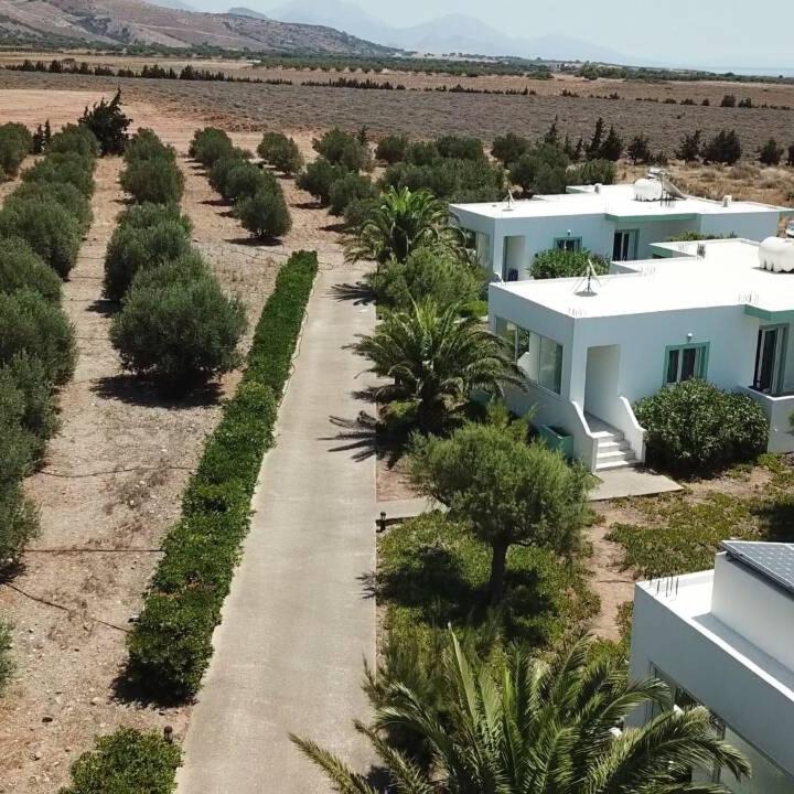 Notos Villas Frangokastello Eksteriør bilde